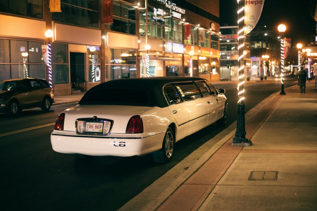 Limousine Car Rentals in Dubai